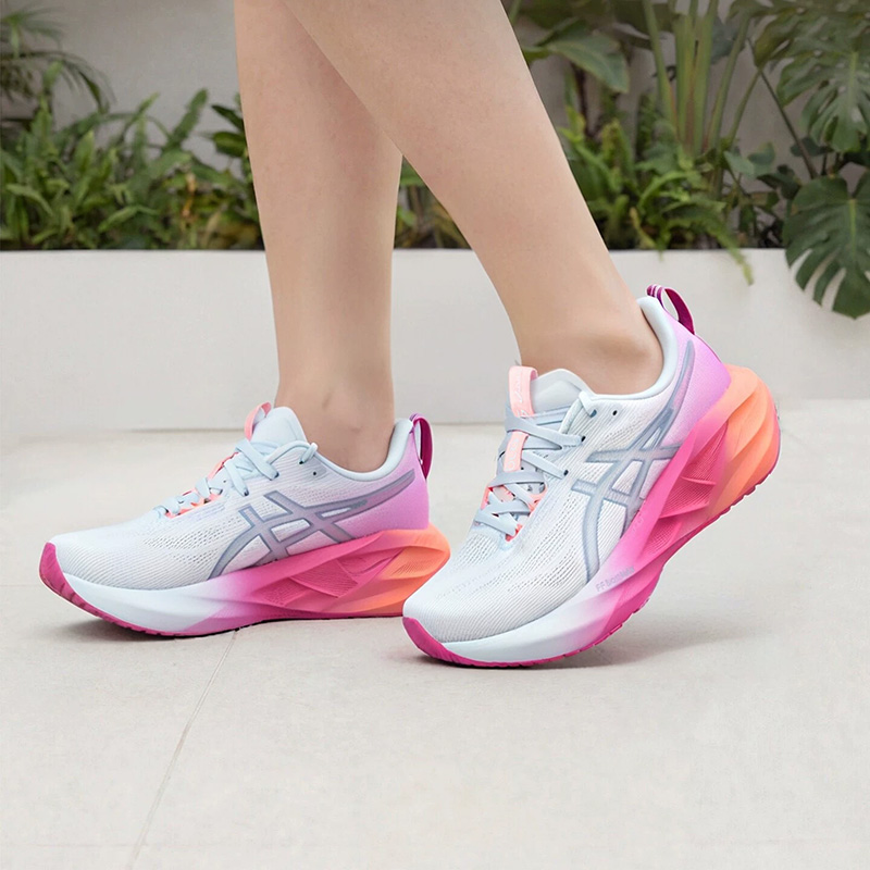 Asics Women NOVABLAST 5 White  - Women Shoes Hong Kong review and price